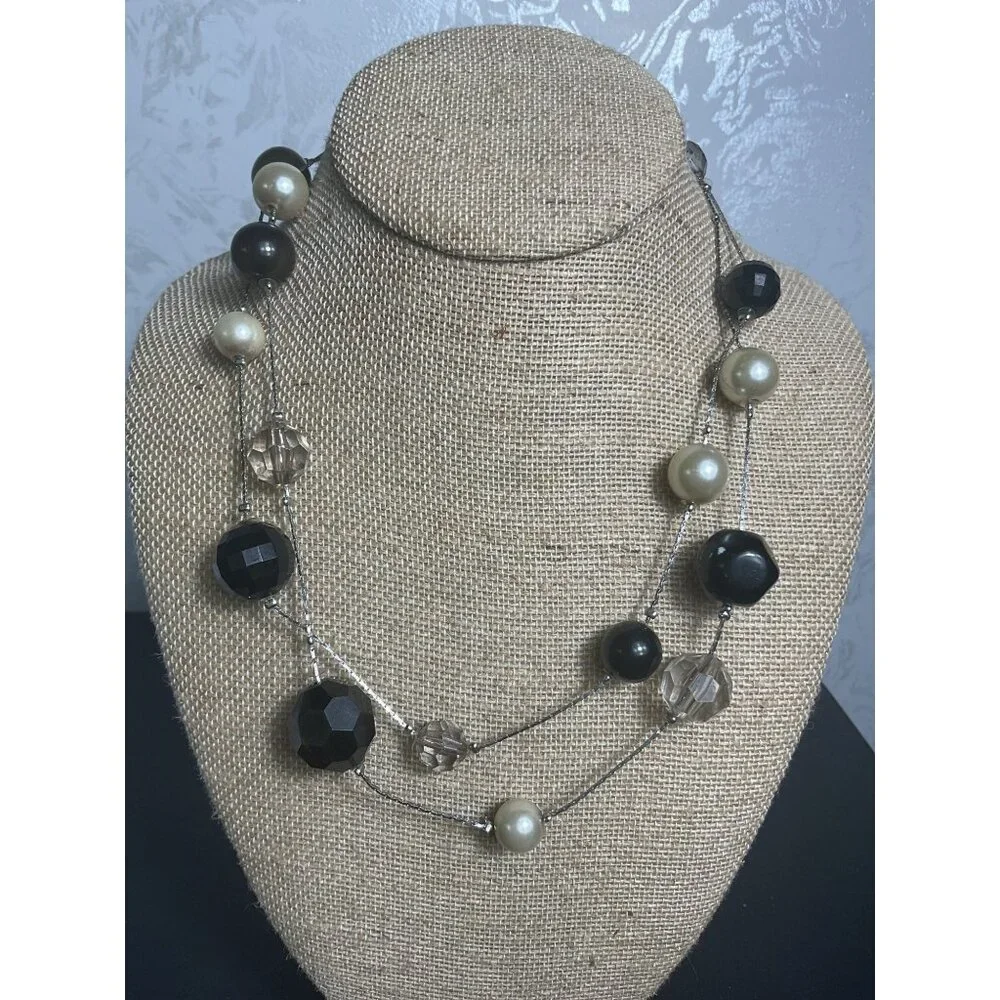 Black & Clear Beaded Necklace With Pearl Accents